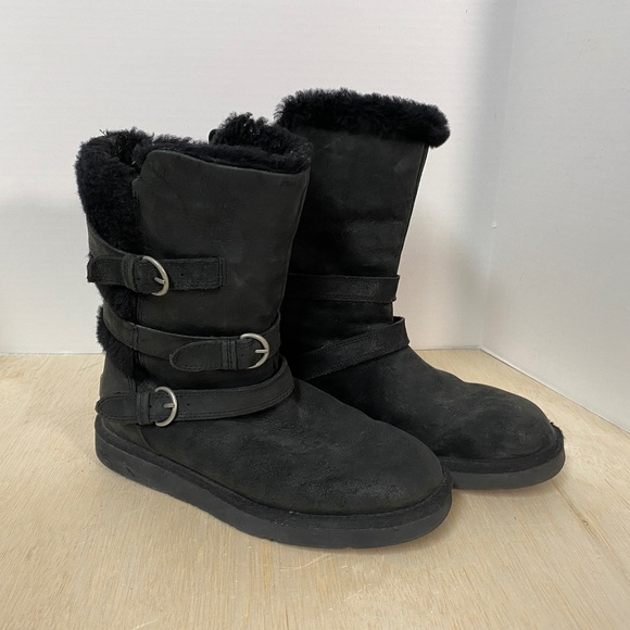 UGG Size 9 Becket Mid Sheepskin Black Boots Women USA EUR 40 • Sheerling • Tall - Picture 1 of 11